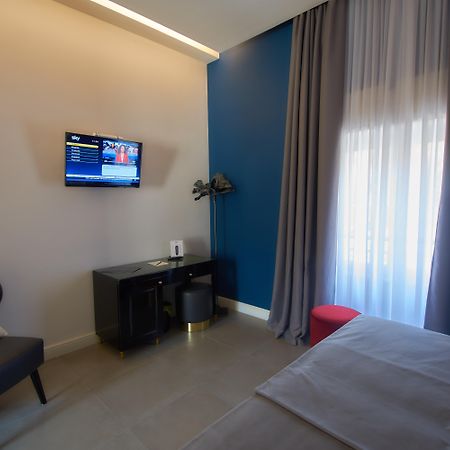 Boutique Hotel Metro 900 Napels Buitenkant foto