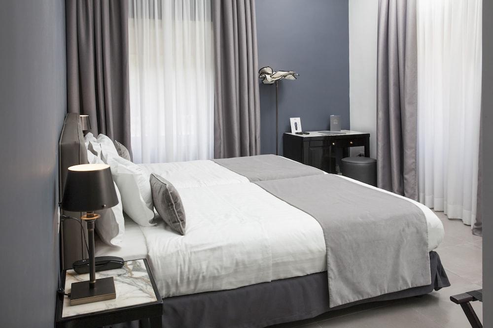 Boutique Hotel Metro 900 Napels Buitenkant foto