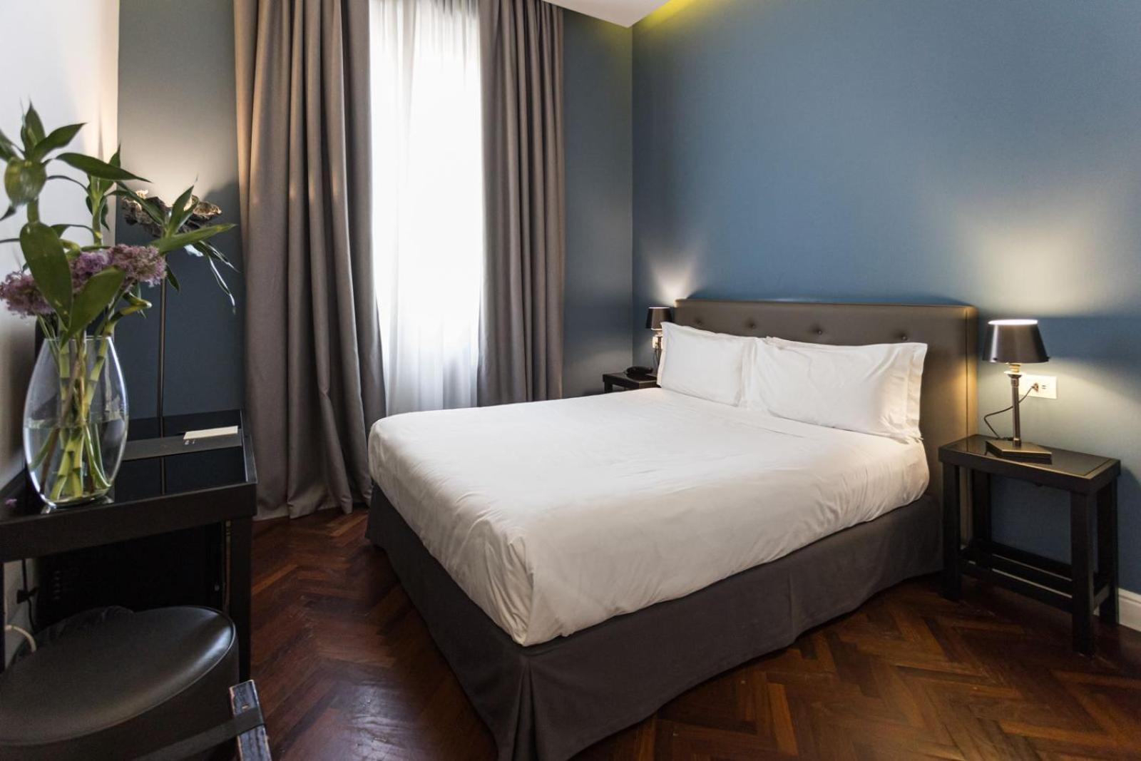 Boutique Hotel Metro 900 Napels Buitenkant foto