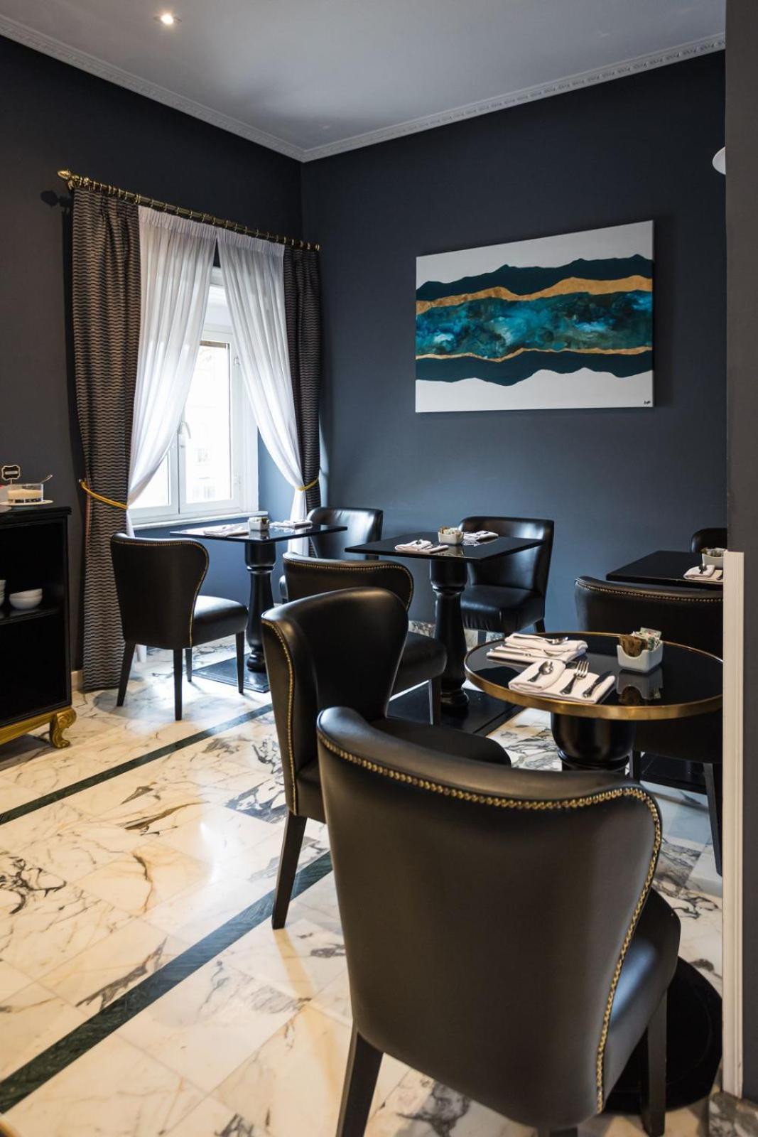 Boutique Hotel Metro 900 Napels Buitenkant foto