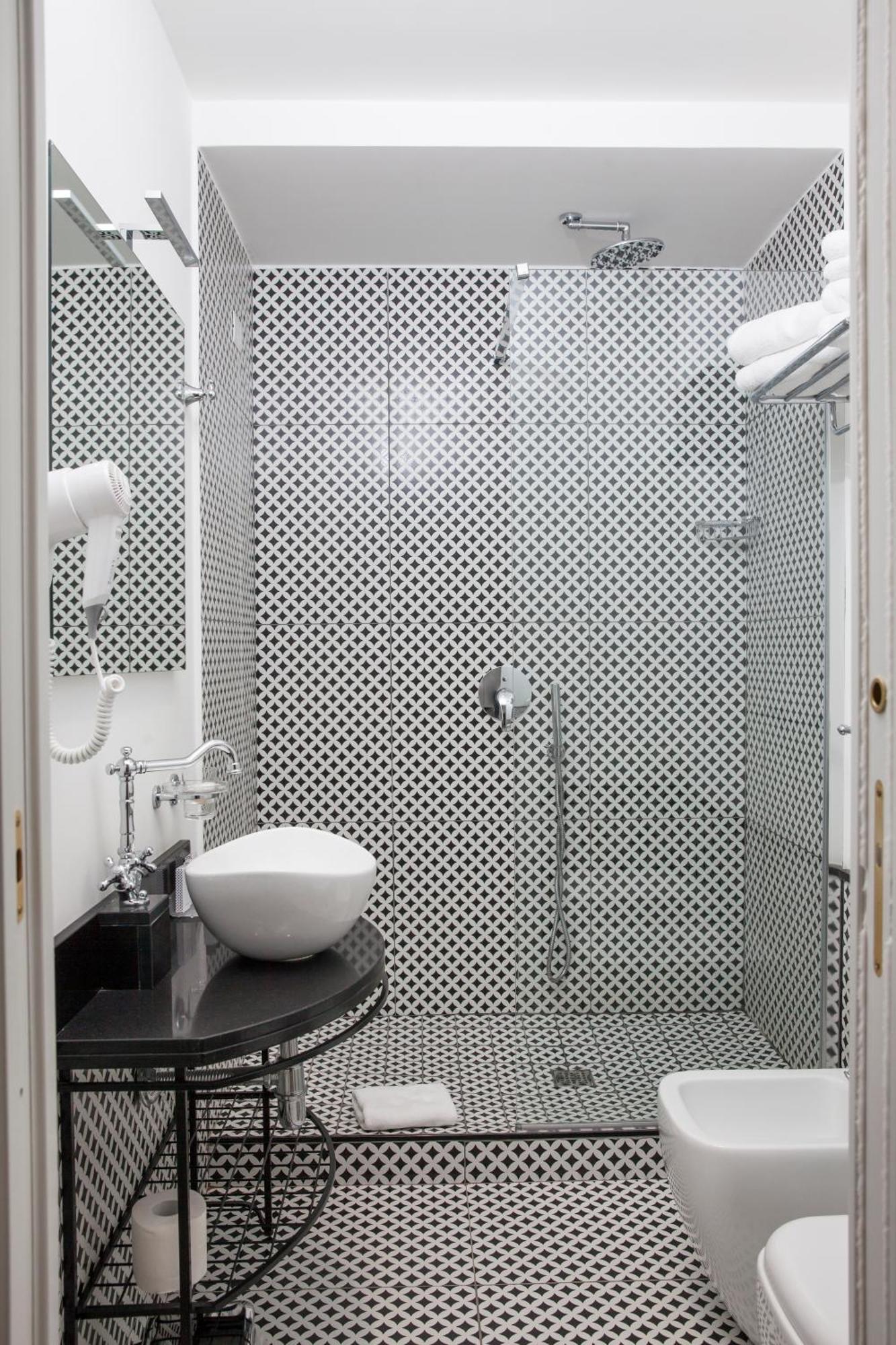 Boutique Hotel Metro 900 Napels Buitenkant foto
