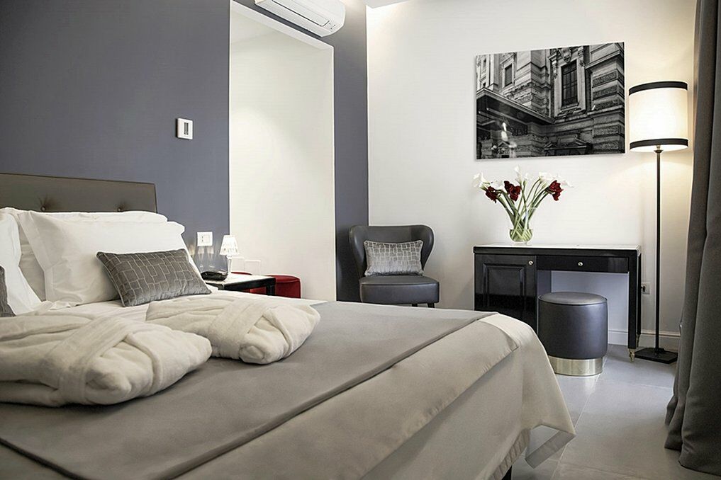 Boutique Hotel Metro 900 Napels Buitenkant foto